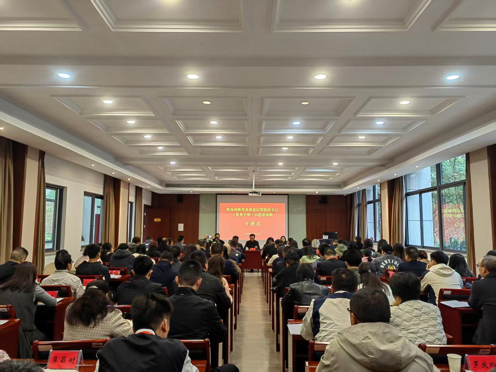 11 /upload/images/admin/1/20251023/20251023194850136zKTzHDKeyhQQiOt.jpg